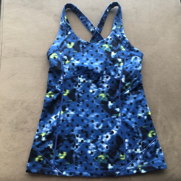 Lululemon Kanto Catch Me Tank
Windy Blooms Saphire Blue Multi /Naval Blue B26 - Picture 1 of 12